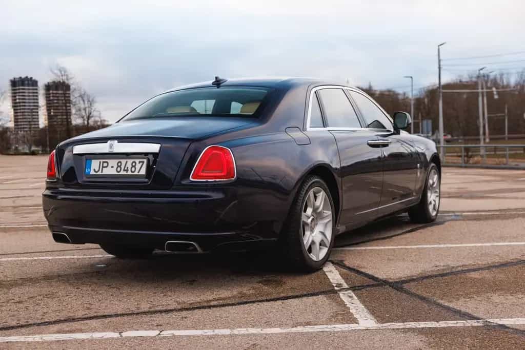 Rolls-Royce Ghost - -September 2011 | Exceptional Condition 09/2011-photo-3
