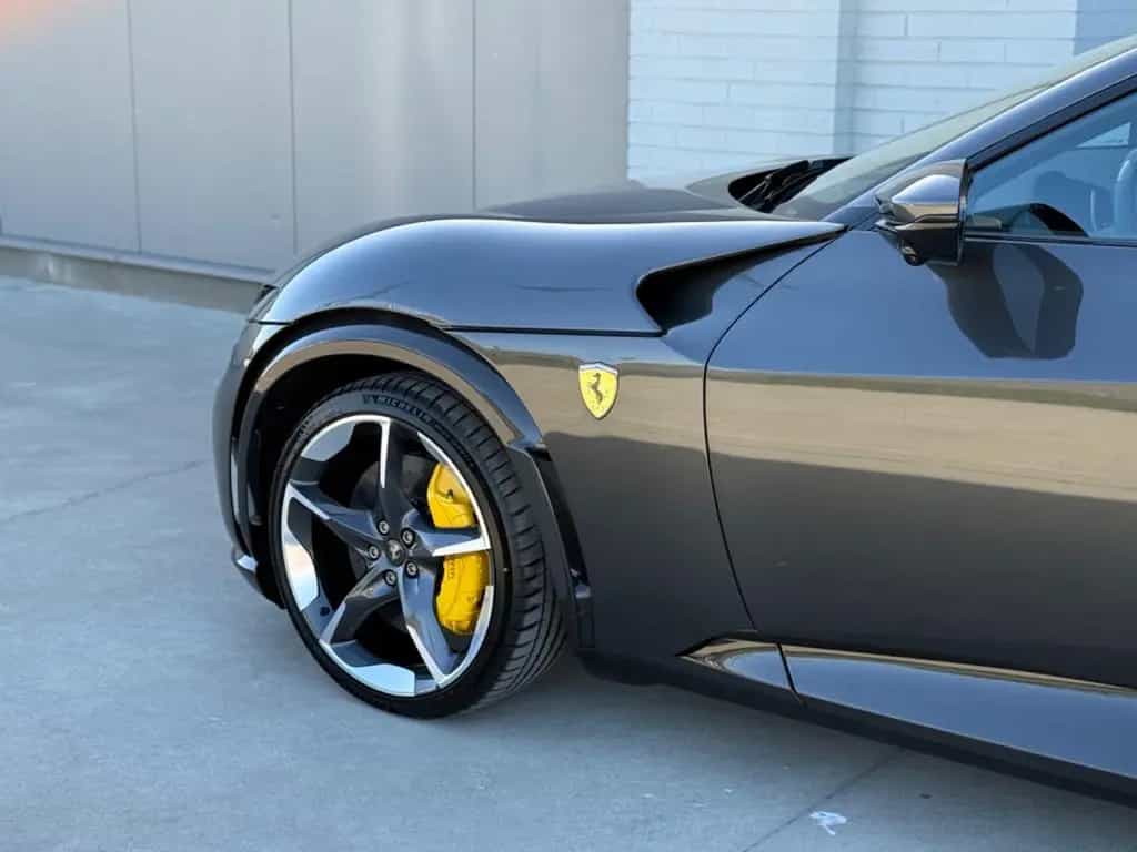 Ferrari Purosangue V12 12/2025-photo-8