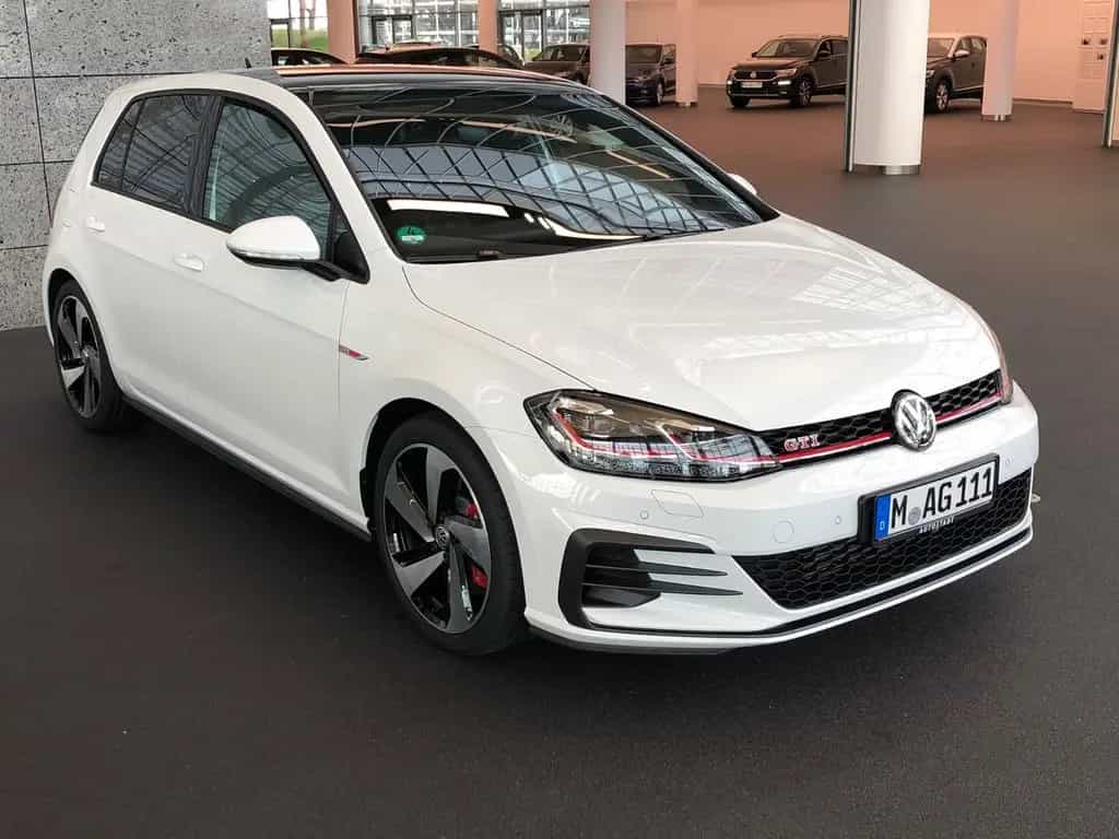 Volkswagen Golf 7 2.0 TSI OPF DSG GTI Performance 01/2019-photo-1