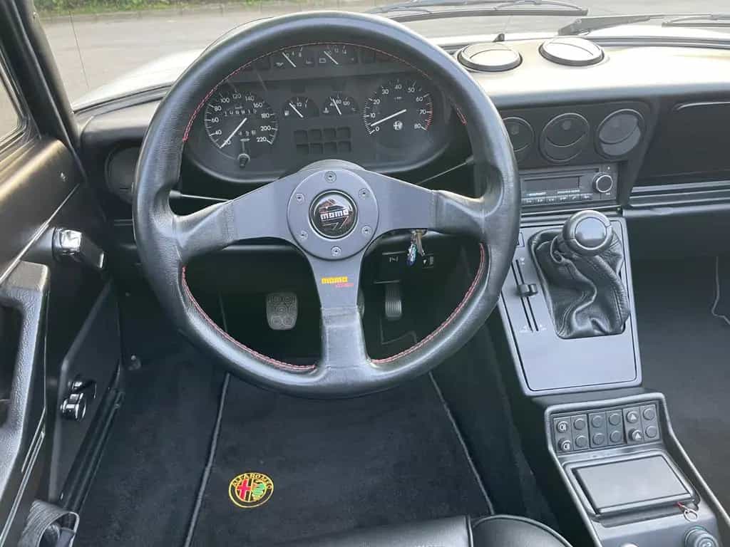 Alfa Romeo Spider , Top Zustand, Wertgutachten 03/1987-photo-13
