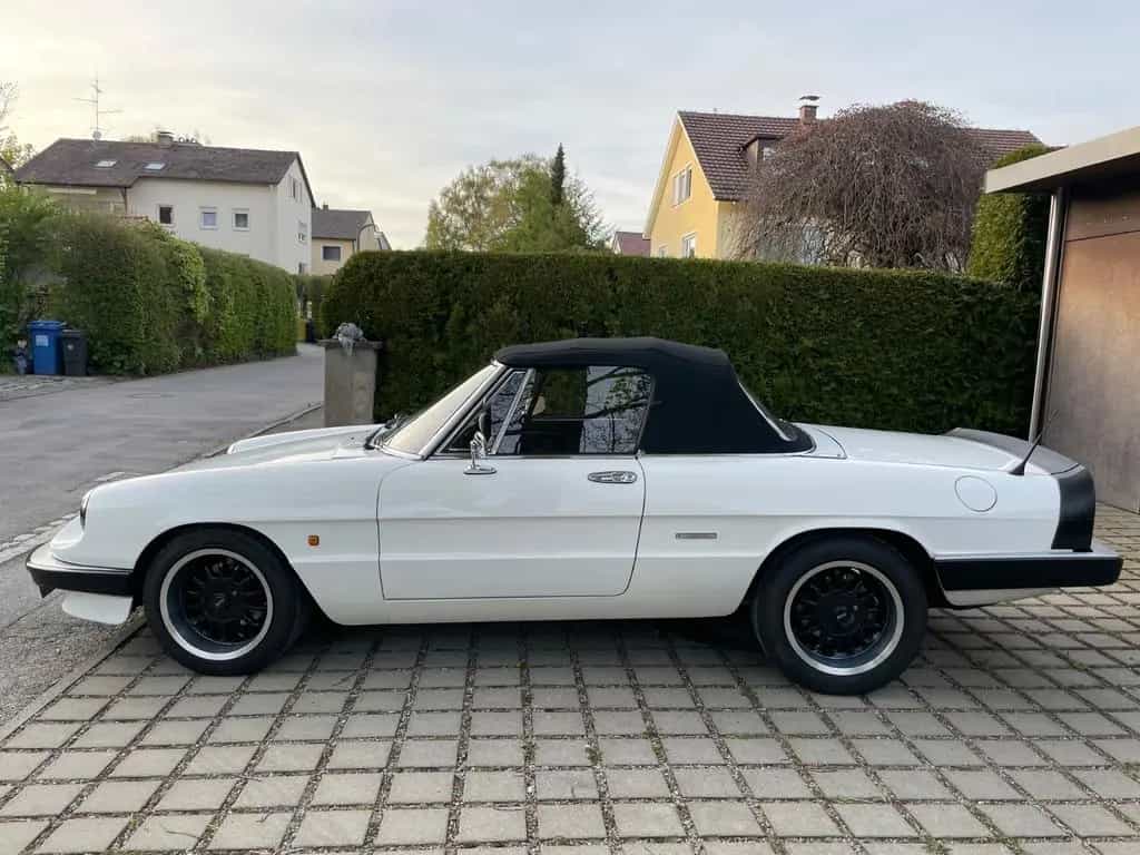 Alfa Romeo Spider , Top Zustand, Wertgutachten 03/1987-photo-5