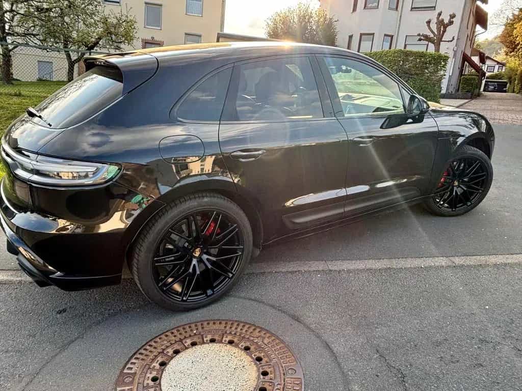 Porsche Macan GTS Approved Scheckheft Carmin Red MwSt 06/2022-photo-1