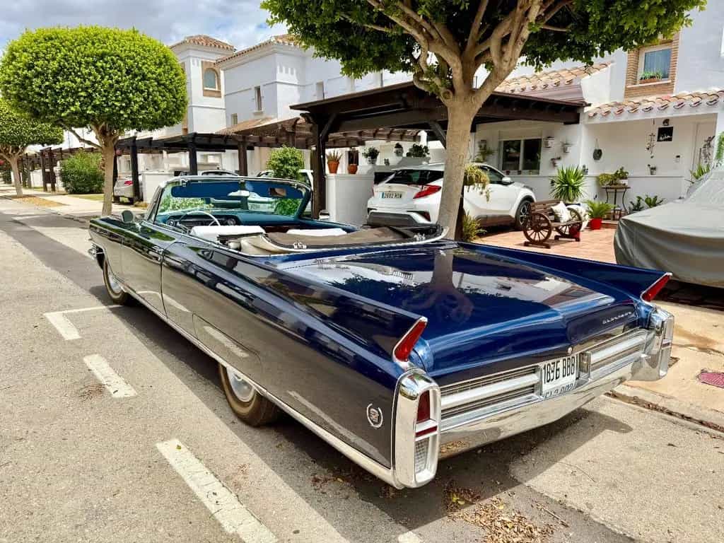 Cadillac Eldorado Biarritz 1963 Convertible 03/1963-photo-3