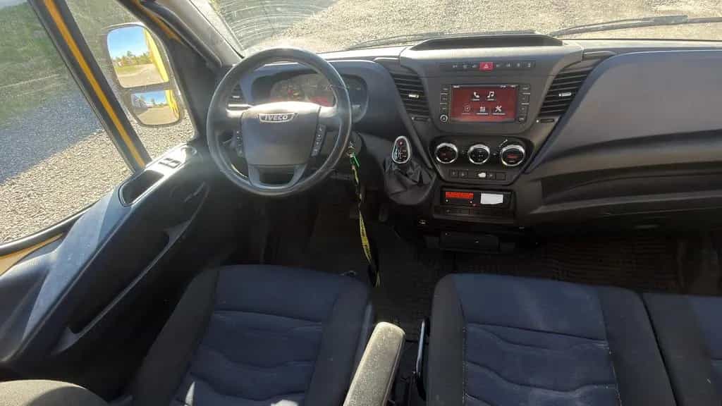 Iveco Other Daily Doppelkabine 50 C Radstand3750 6 Zylinder 04/2017-photo-11