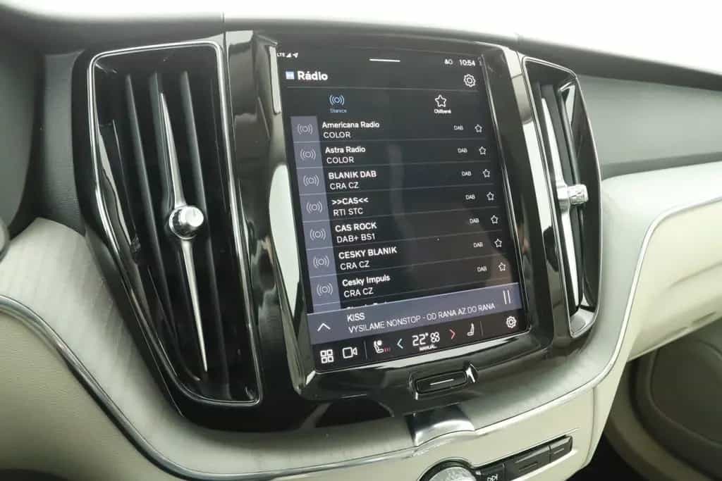 Volvo XC60 07/2023-photo-7