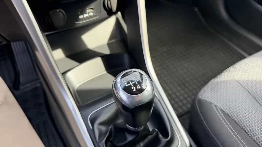 Hyundai i30 FIFA World Cup Edition, Kamera, Alu, 11/2014-photo-22