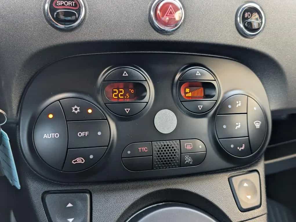 Abarth 595 Competizione 595C Competizione Cabrio*1.Hand*Automatik*TOP 02/2016-photo-30