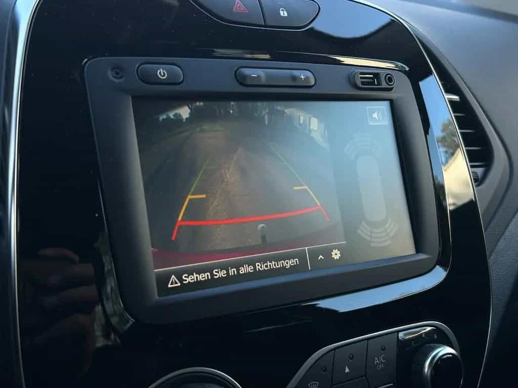Renault Captur 1.3 TCe Automatik / Kamera 10/2019-photo-11