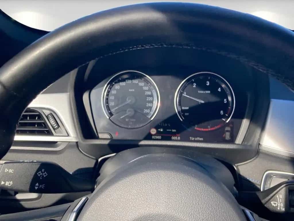 BMW X1 xDrive20d M Sport AHK 06/2020-photo-11