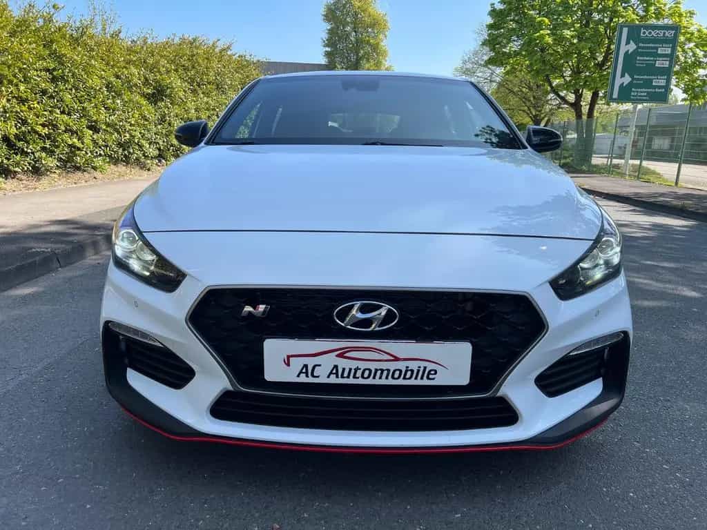 Hyundai i30 Fastback N Performance*Navi*Kamera*LED* 05/2019-photo-1