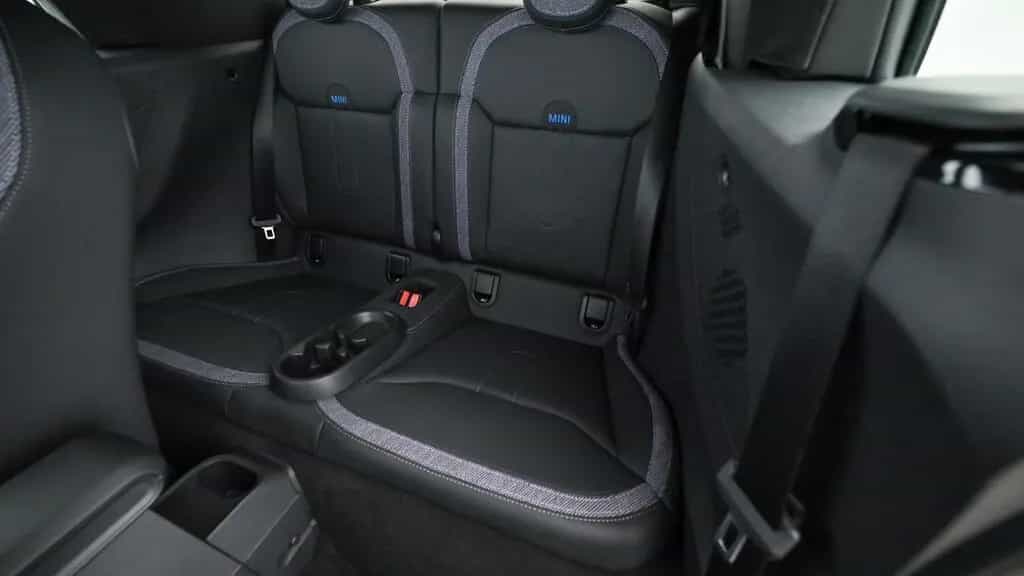 MINI Cooper S Cabrio 05/2025-photo-13