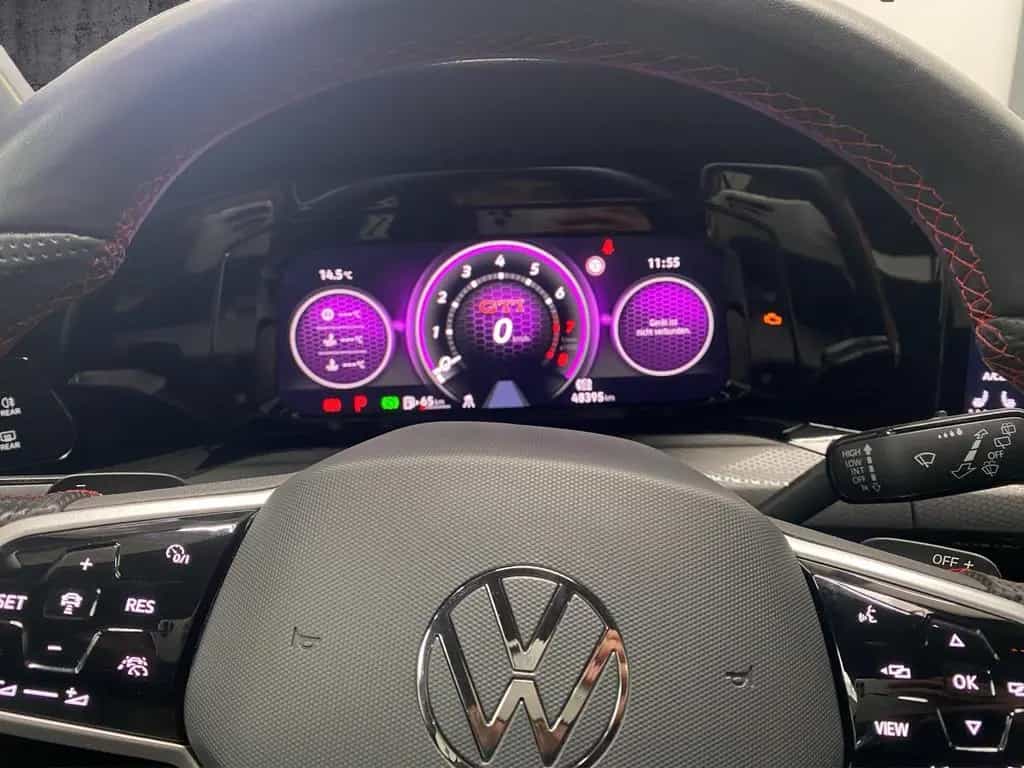 Volkswagen Golf 2.0 TSI GTI DSG Navi+LED+RFK+PDC+SHZ 03/2024-photo-15