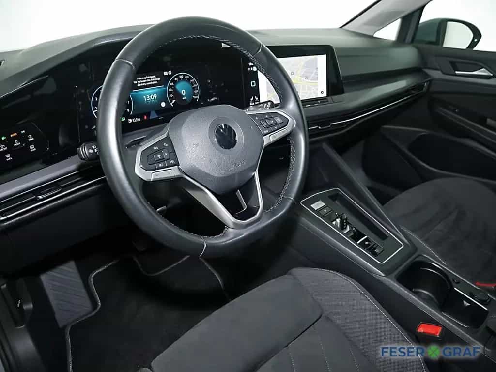 Volkswagen Golf 1.5TSI Style DSG Navi Pro LED Matrix Sthzg. 06/2020-photo-8
