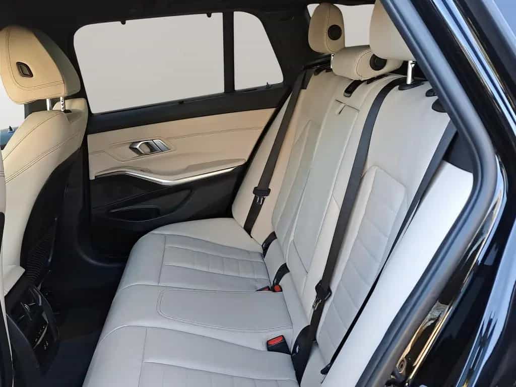 BMW 320 d xDrive Touring M Sport LiveCockpitProf PDC 11/2021-photo-6
