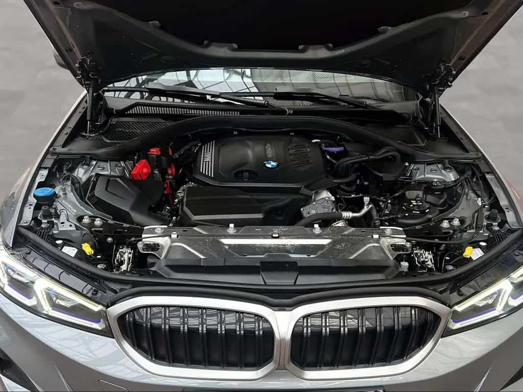 BMW 320 d Touring AHK LiveCockpitProf Pano.Dach PDC 03/2023-photo-18