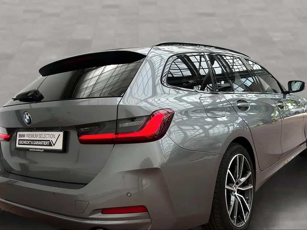 BMW 320 d Touring AHK LiveCockpitProf Pano.Dach PDC 03/2023-photo-4