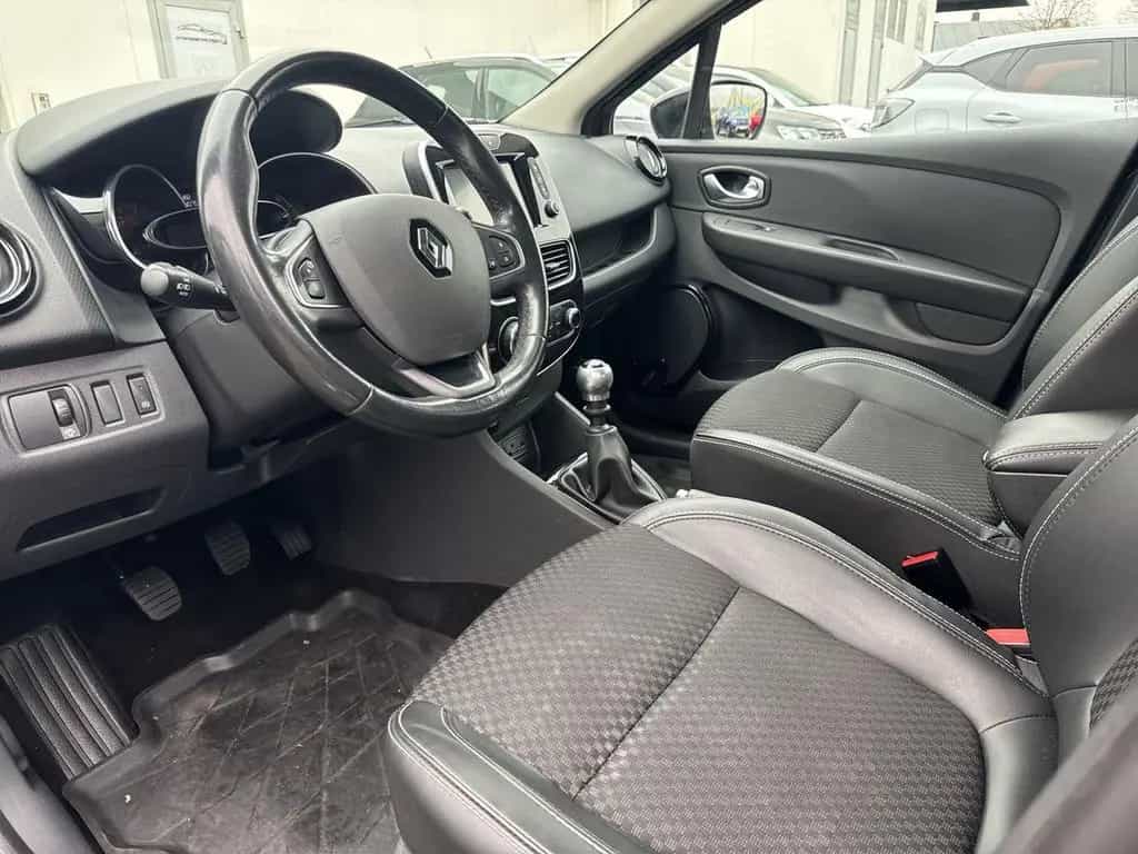 Renault Clio INTENS ENERGY TCe 120 EINPARKHILFE+LED+ 03/2017-photo-9