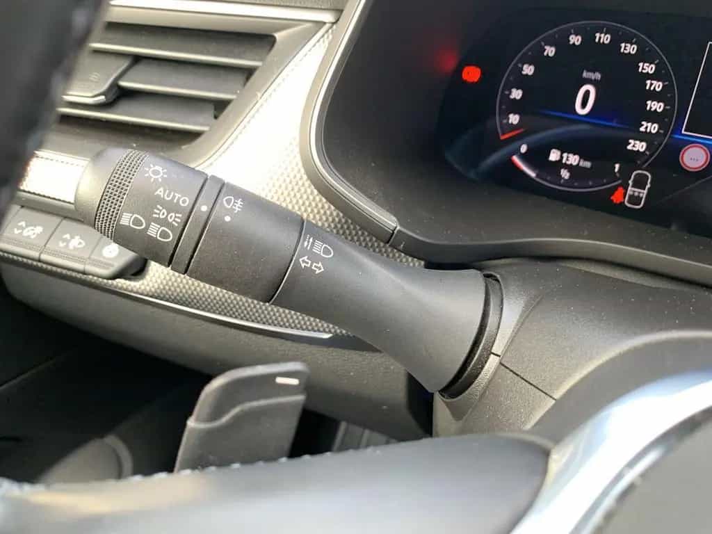 Renault Arkana TECHNO 140 TCe SHZ+LED+DAB+KLIMAAUT. 12/2023-photo-28