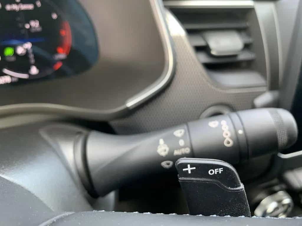 Renault Arkana TECHNO 140 TCe SHZ+LED+DAB+KLIMAAUT. 12/2023-photo-29