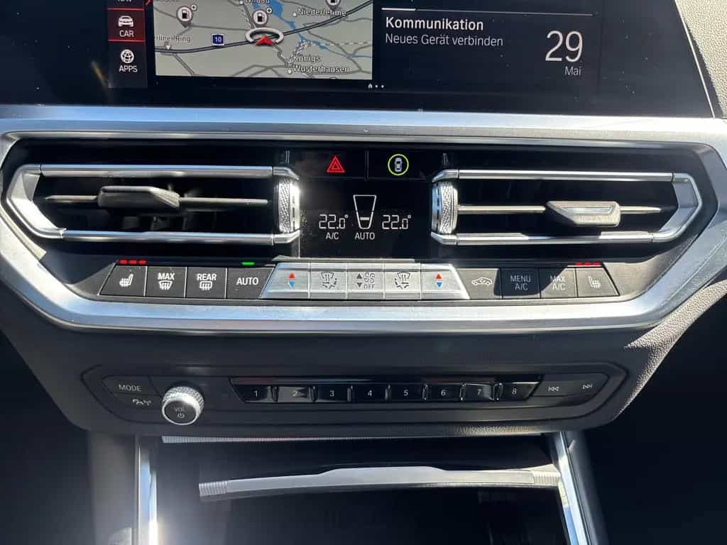 BMW 320 d Touring 04/2021-photo-20