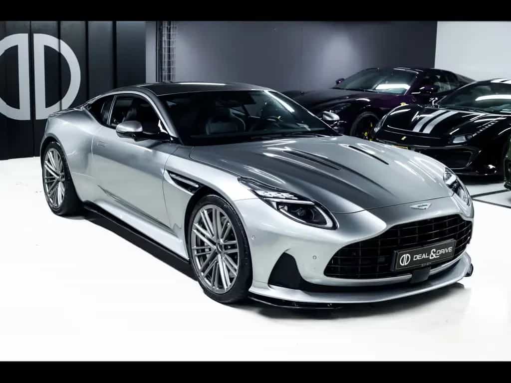 Aston Martin DB12 COUPE 4.0 V8°ALUMINITE SILVER°21'' 06/2024-photo-5