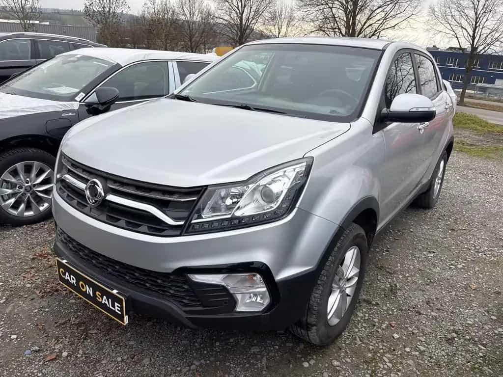 Ssangyong Korando Crystal 2.0 e-XDi Crystal 08/2019-photo-1