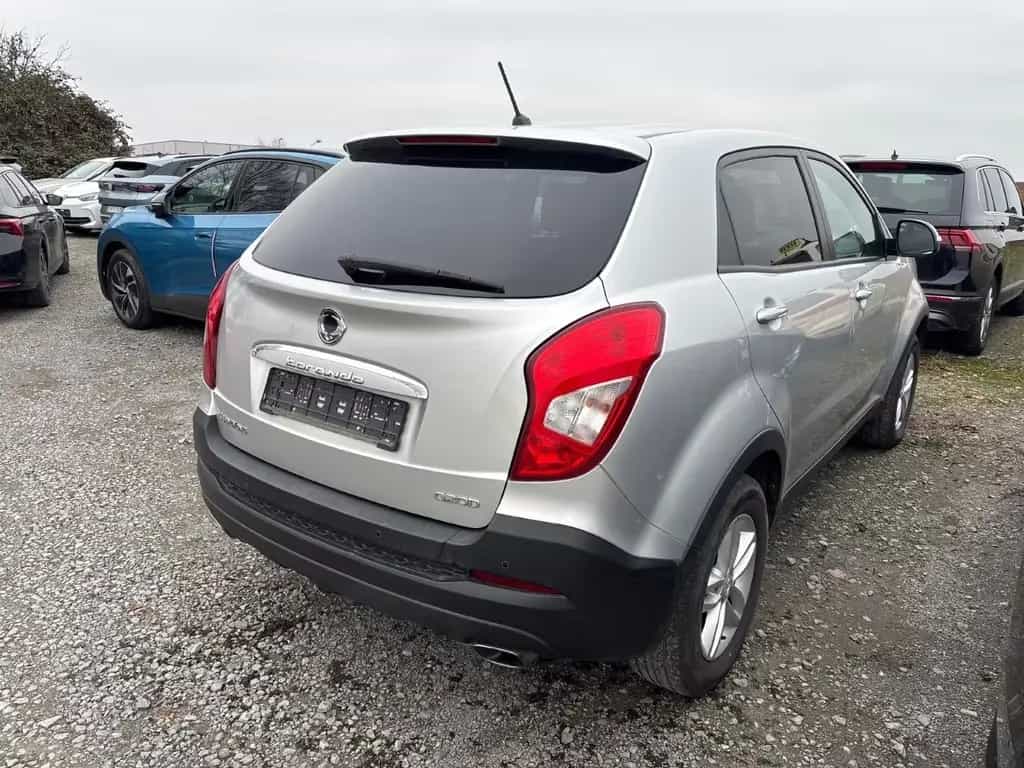 Ssangyong Korando Crystal 2.0 e-XDi Crystal 08/2019-photo-2