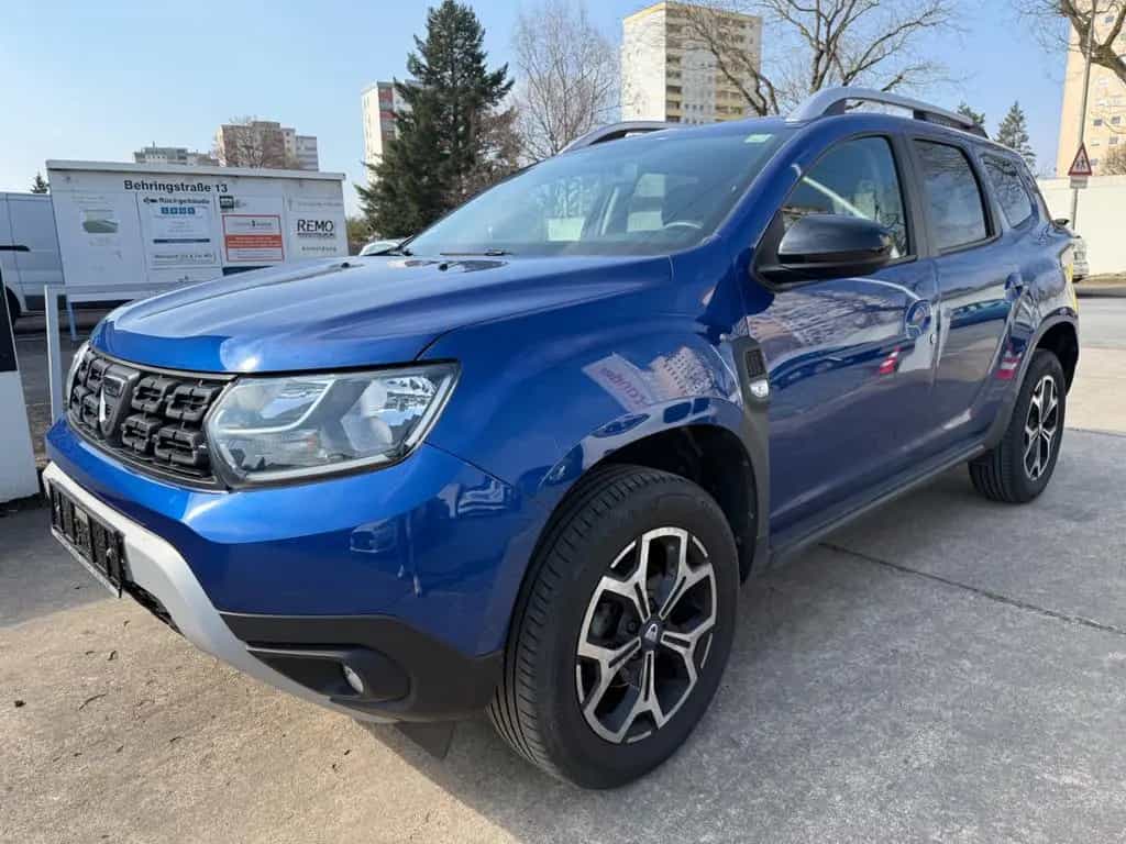 Dacia Duster II Celebration+KAMERA+PDC+SITZHEIZUNG+NAV 05/2021-photo-2