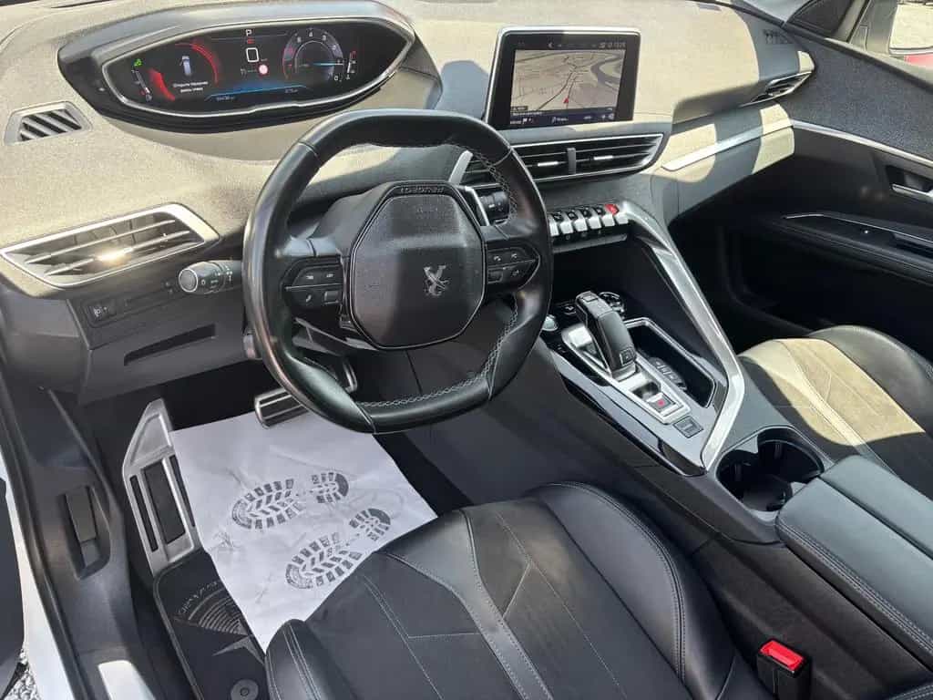 Peugeot 5008 CROSSWAY ALU/NAVI/Kam180°/7Sitze/ZR neu! 03/2019-photo-14