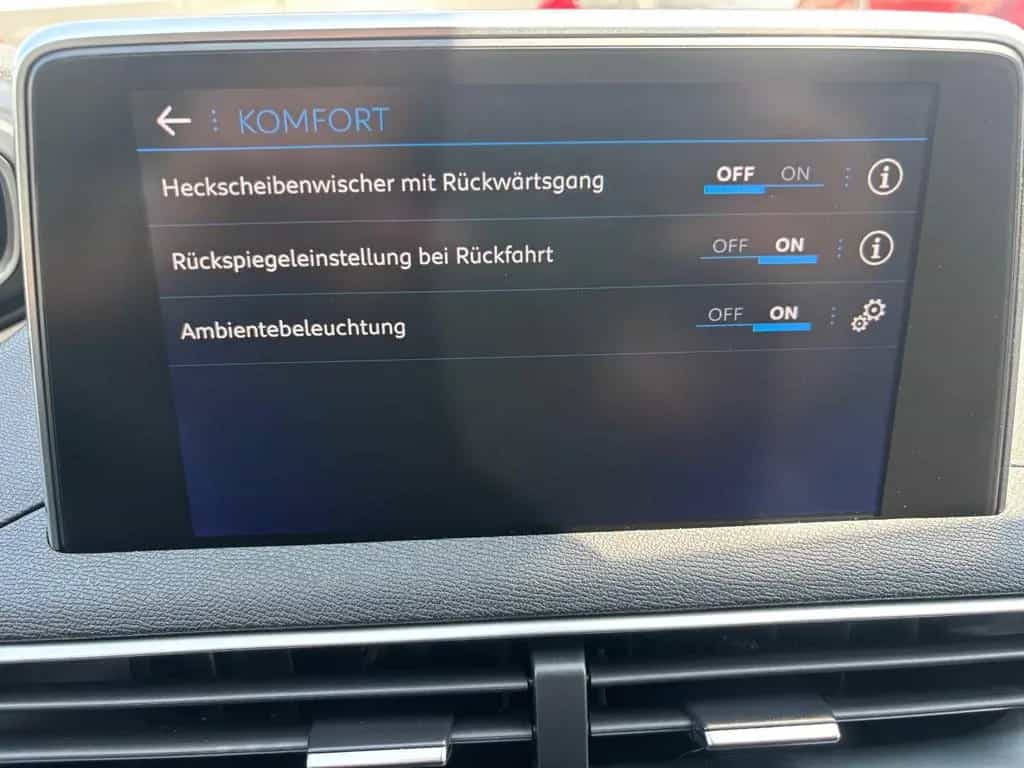 Peugeot 5008 CROSSWAY ALU/NAVI/Kam180°/7Sitze/ZR neu! 03/2019-photo-22
