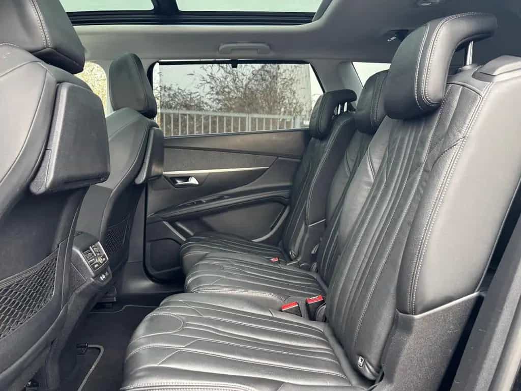Peugeot 5008 Allure PANORAMADACH/Kam180°/7Sitze/ZR-neu! 07/2019-photo-12
