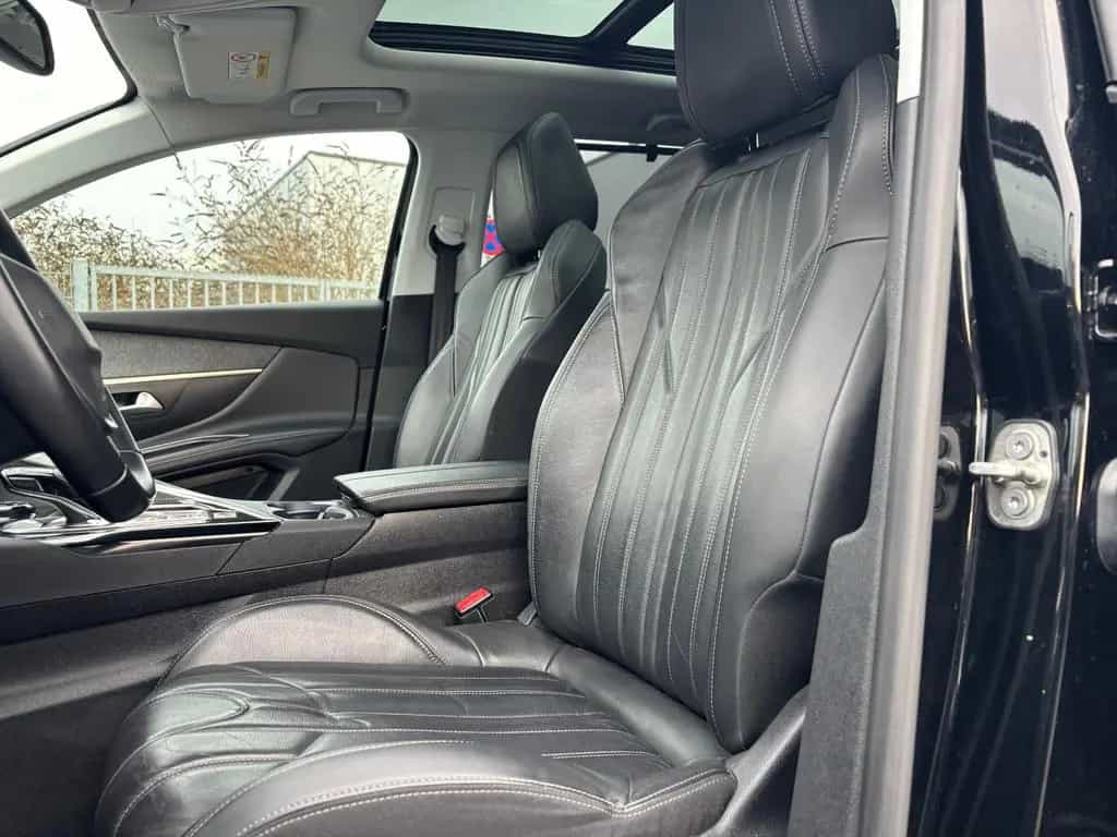Peugeot 5008 Allure PANORAMADACH/Kam180°/7Sitze/ZR-neu! 07/2019-photo-16