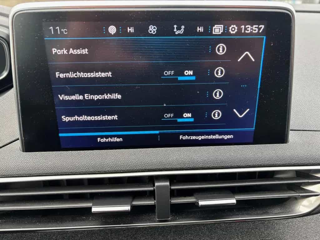 Peugeot 5008 Allure PANORAMADACH/Kam180°/7Sitze/ZR-neu! 07/2019-photo-19