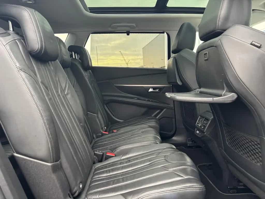 Peugeot 5008 Allure PANORAMADACH/Kam180°/7Sitze/ZR-neu! 07/2019-photo-6