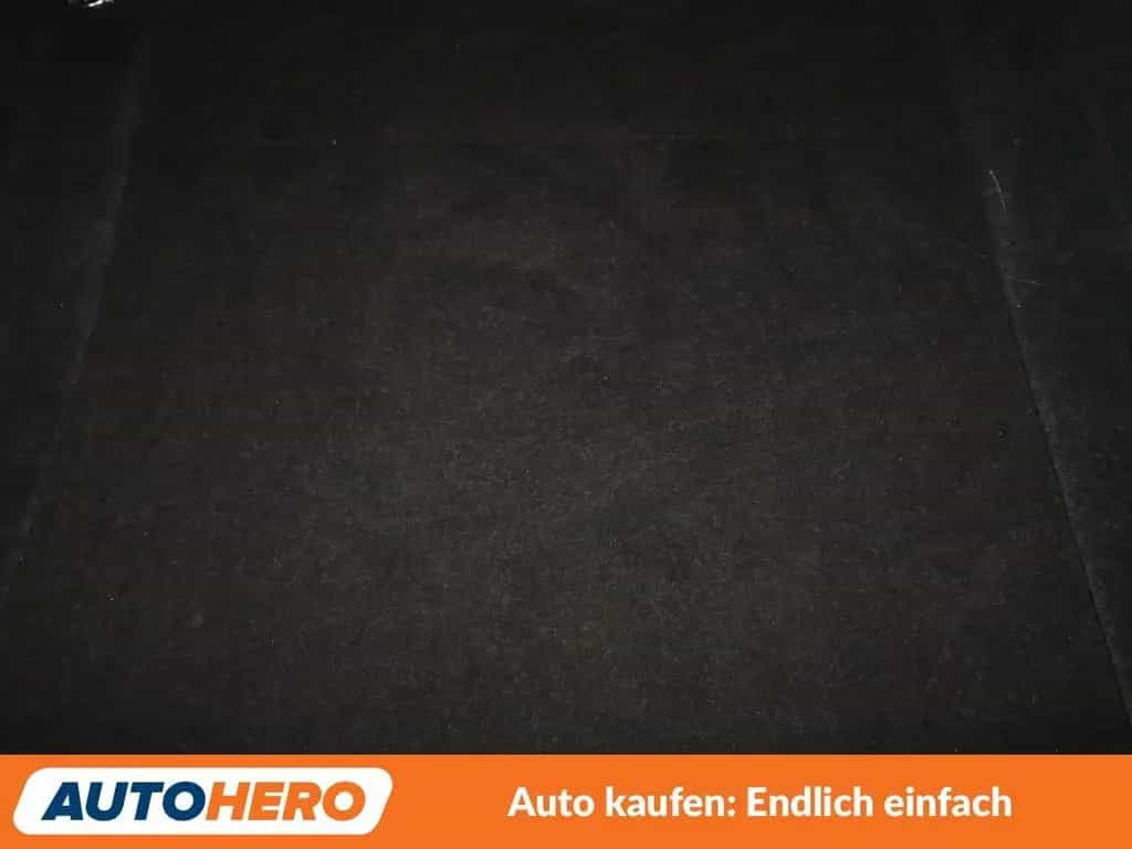BMW 3 Series 320i M Sport Shadow Aut.*NAVI*LED*TEMPO*PDC*SHZ* 08/2018-photo-17