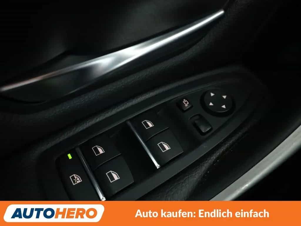 BMW 3 Series 320i M Sport Shadow Aut.*NAVI*LED*TEMPO*PDC*SHZ* 08/2018-photo-29