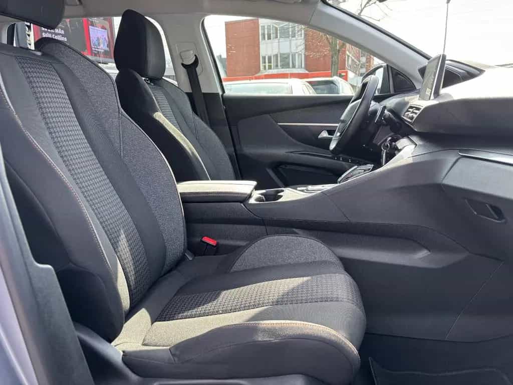 Peugeot 5008 Active Business ALU NAVI 7-Sitze 12/2020-photo-3