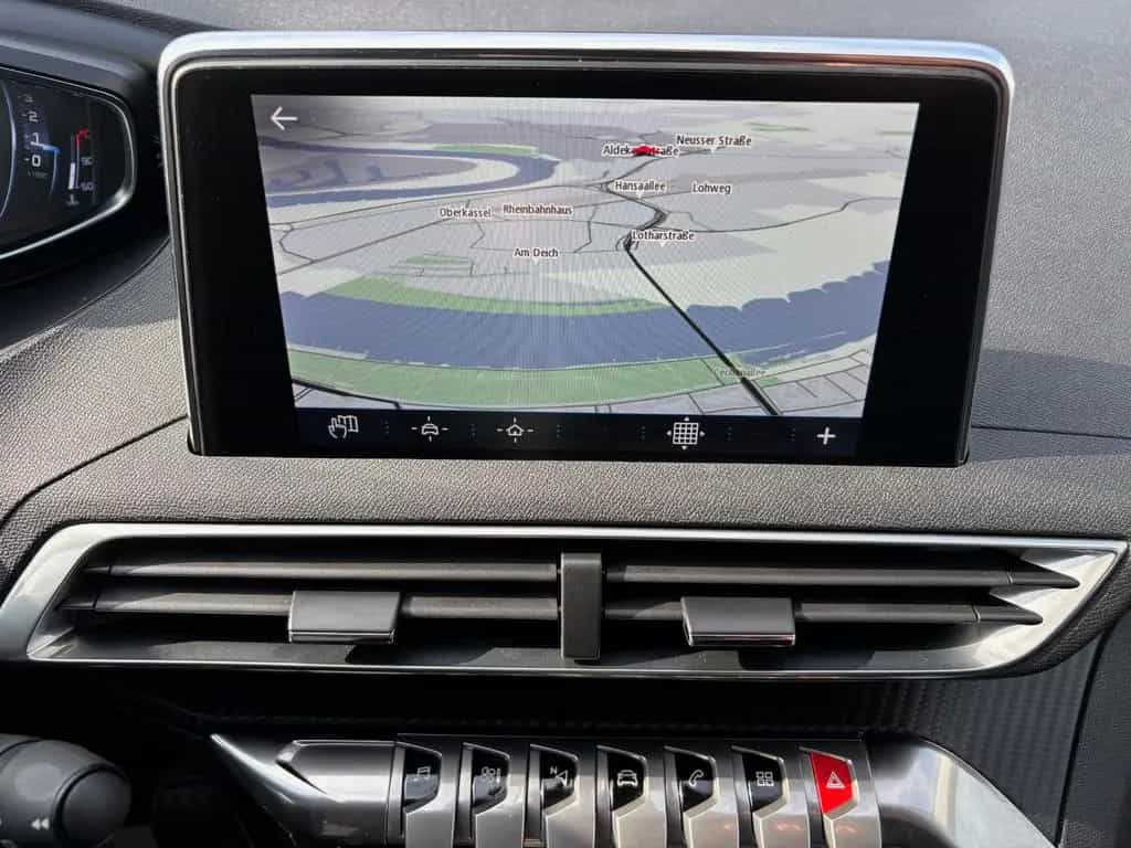 Peugeot 5008 Active Business ALU NAVI 7-Sitze 12/2020-photo-6