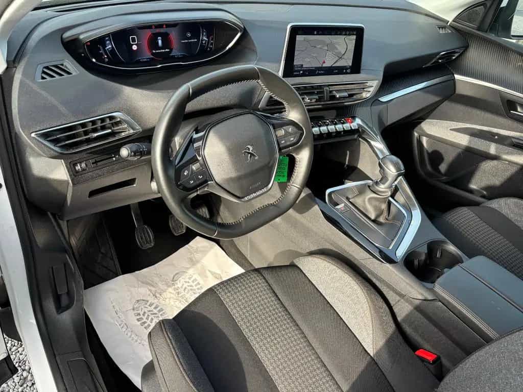 Peugeot 5008 ALU*NAVI* 12/2020-photo-17
