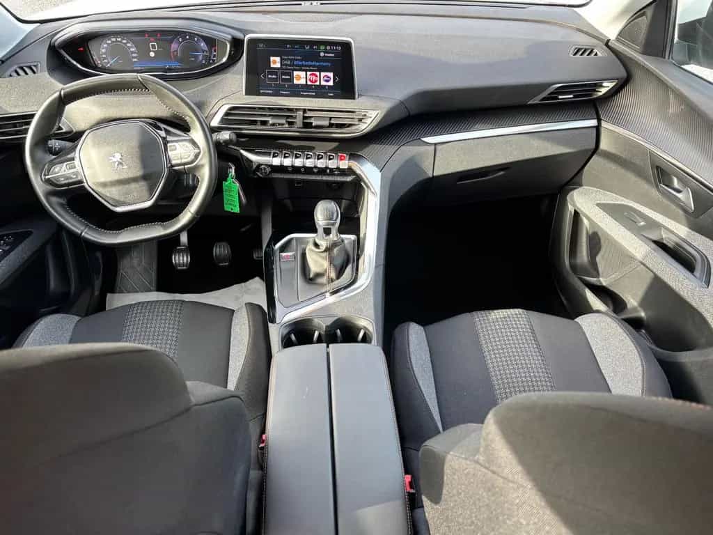 Peugeot 5008 ALU*NAVI* 12/2020-photo-7