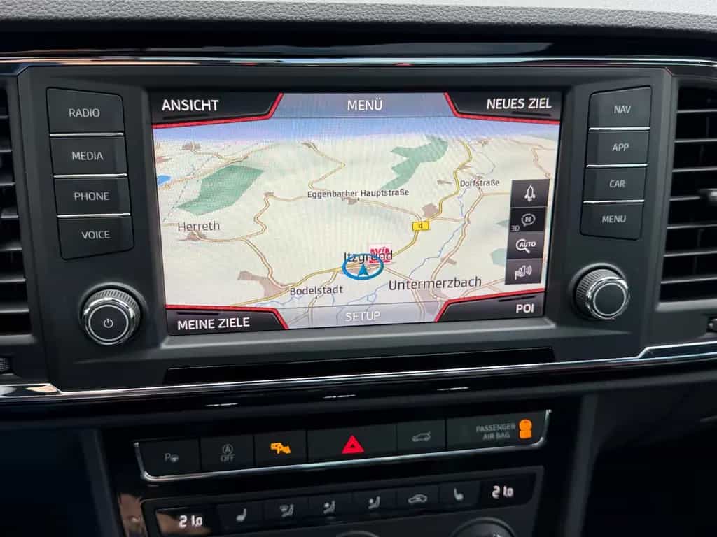 Seat Ateca 1.5 TSI DSG FR (Pano.,LED,AHK,Navi,18",SH) 02/2019-photo-11