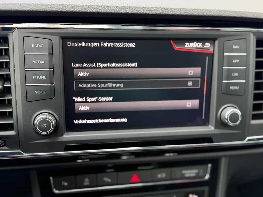 Seat Ateca 1.5 TSI DSG FR (Pano.,LED,AHK,Navi,18",SH) 02/2019-photo-26