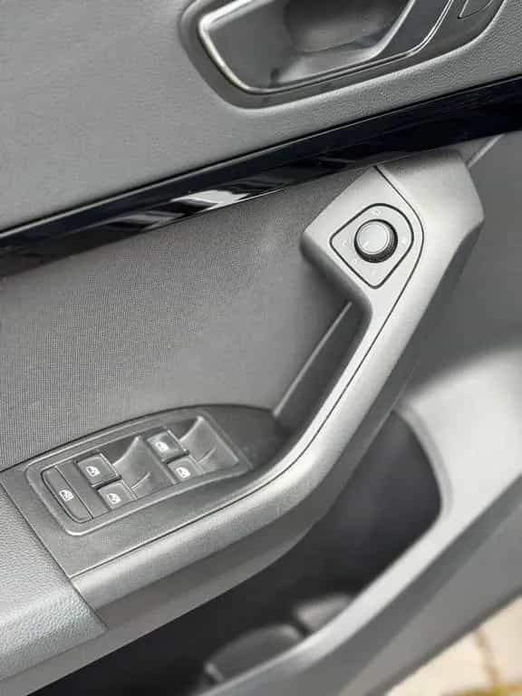 Seat Ateca 1.5 TSI DSG FR (Pano.,LED,AHK,Navi,18",SH) 02/2019-photo-36
