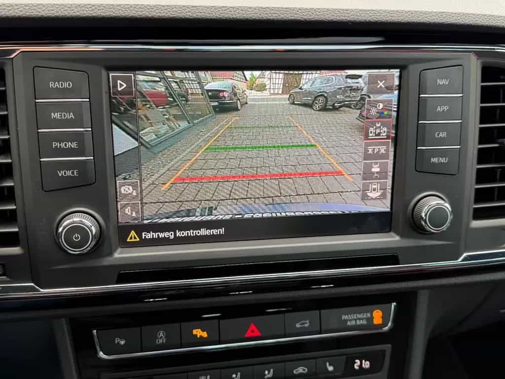Seat Ateca 1.5 TSI DSG FR (Pano.,LED,AHK,Navi,18",SH) 02/2019-photo-9