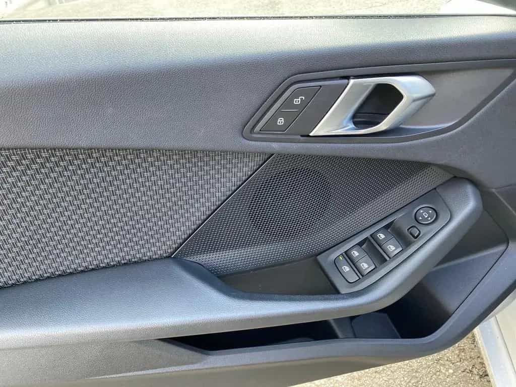 BMW 118 i Advantage LED+NAVI+SHZ+ 10/2020-photo-19