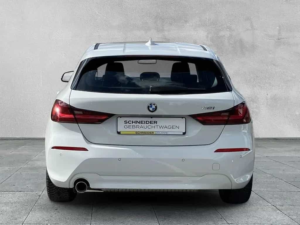 BMW 118 i Advantage LED+NAVI+SHZ+ 10/2020-photo-3