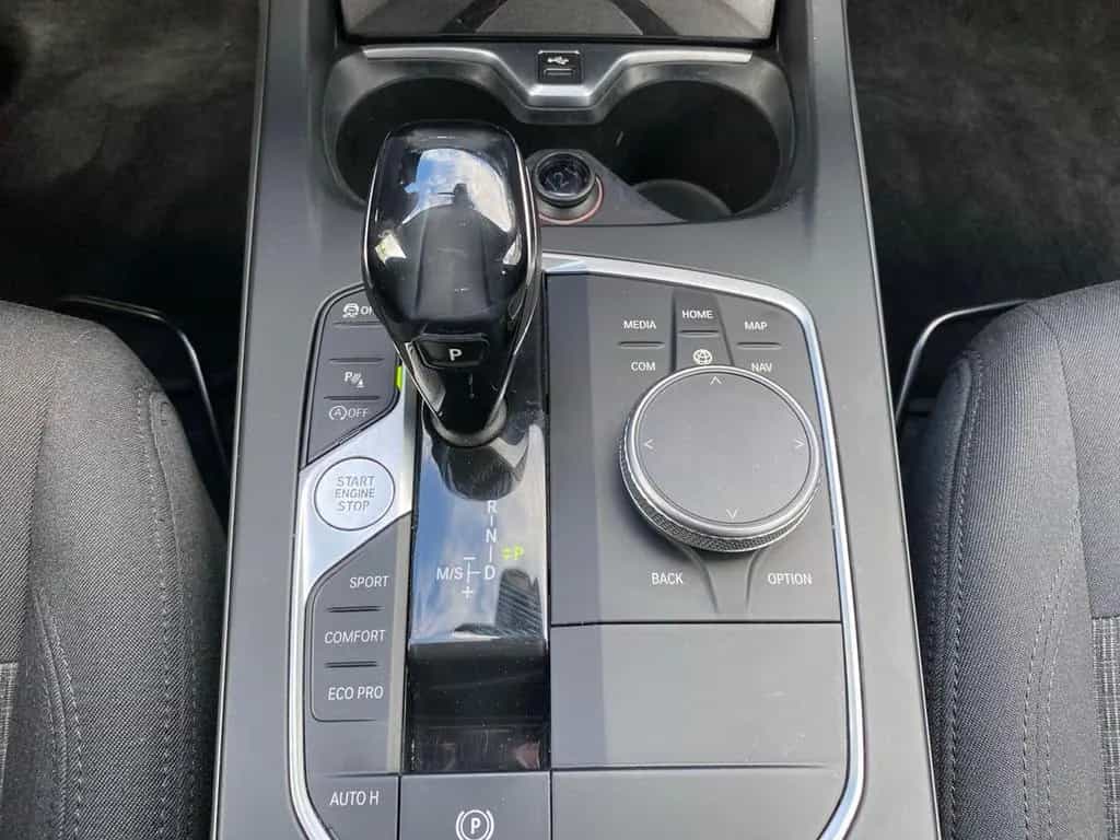 BMW 118 i Advantage LED+NAVI+SHZ+ 10/2020-photo-34