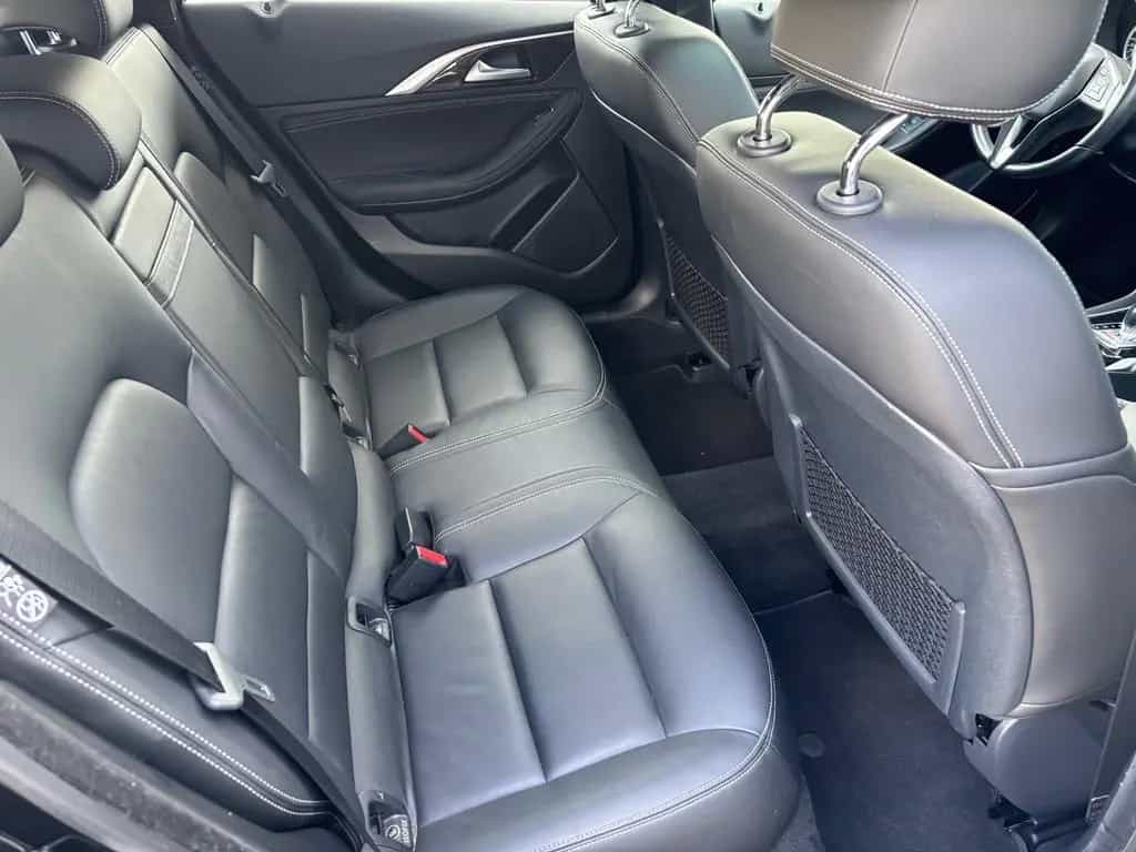 Infiniti Q30 2.2 d AWD Premium LEDER PANORAMA AHK 10/2016-photo-18