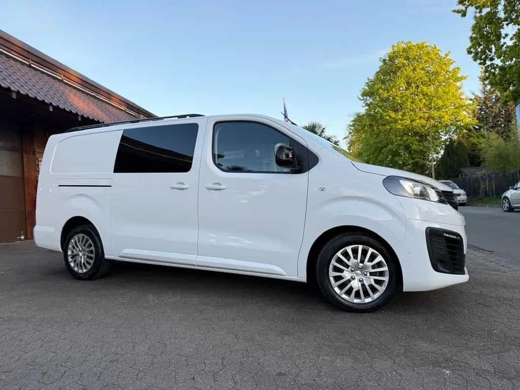 Opel Standheizu SITZE*NAVI*KLIMA*KAMERA*KEYLES*AHK* 10/2024-photo-14