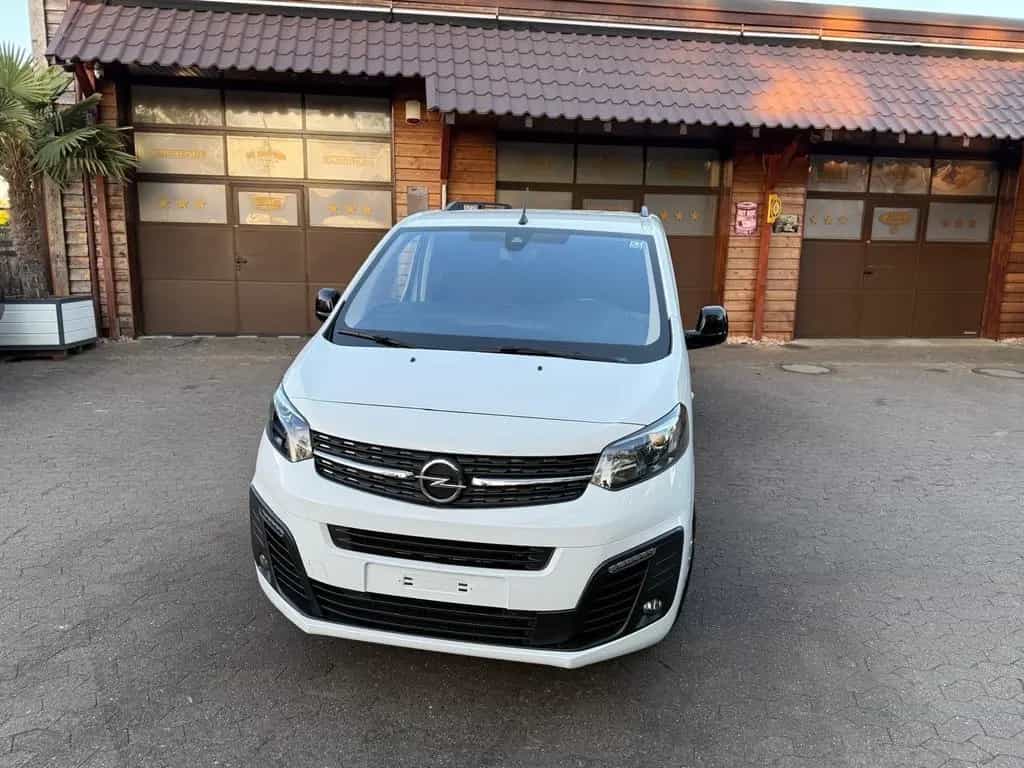Opel Standheizu SITZE*NAVI*KLIMA*KAMERA*KEYLES*AHK* 10/2024-photo-1